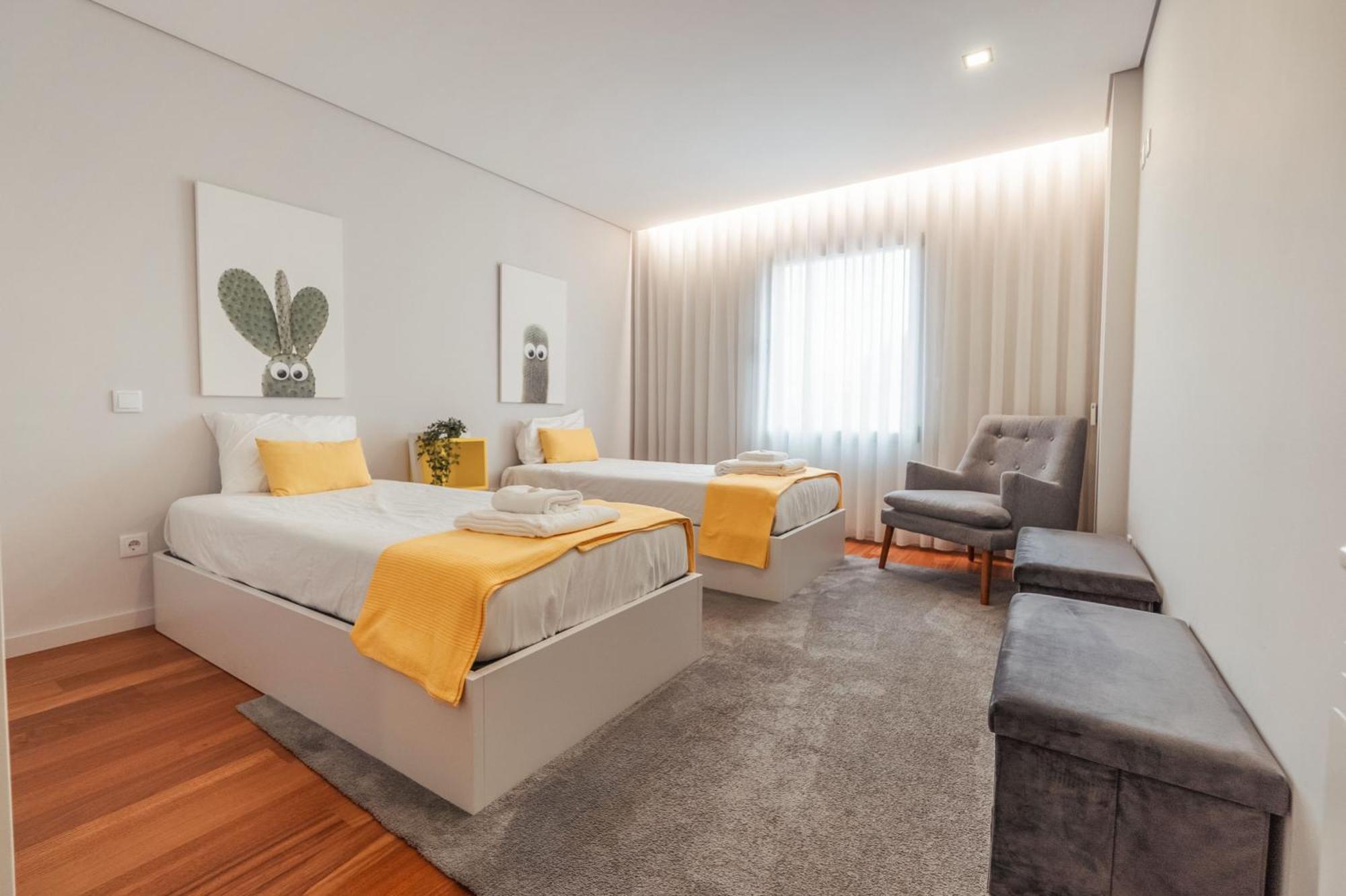 Porto & Douro Vista Apartments By Inviting Valbom  Экстерьер фото